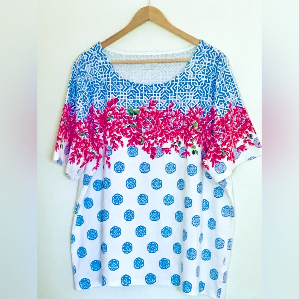 Floral Scoop Neck Women's Top